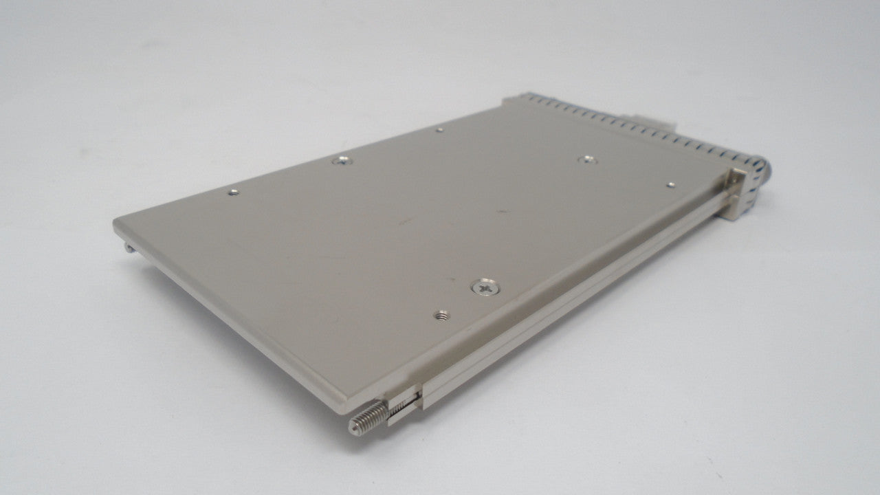82.71T-CDWDMS-R6 – Tellabs 7100N 100G CFP Wide Tunable DWDM Transceiver